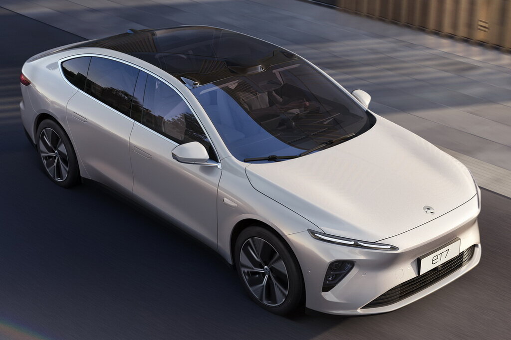 NIO ET7