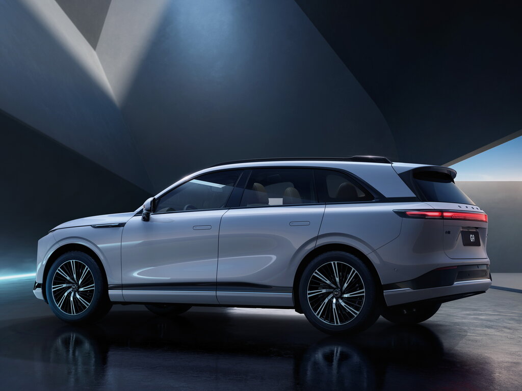 XPeng G9